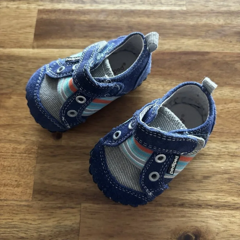 Pediped Blue Infant Baby Shoes Sneakers 0-6 Months 2.5-3.5 US Blue Leather Sole
